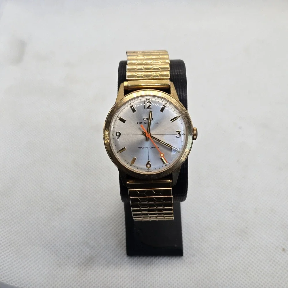 Vintage Caravelle Transistorized Mens Watch Gold Tone Stretch Band Parts Repair